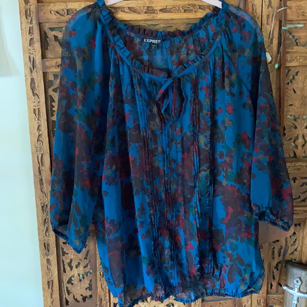 Floral blouse EXPRESS